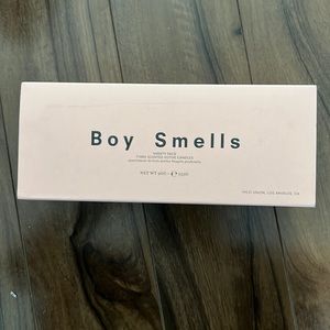 Boy smell candles